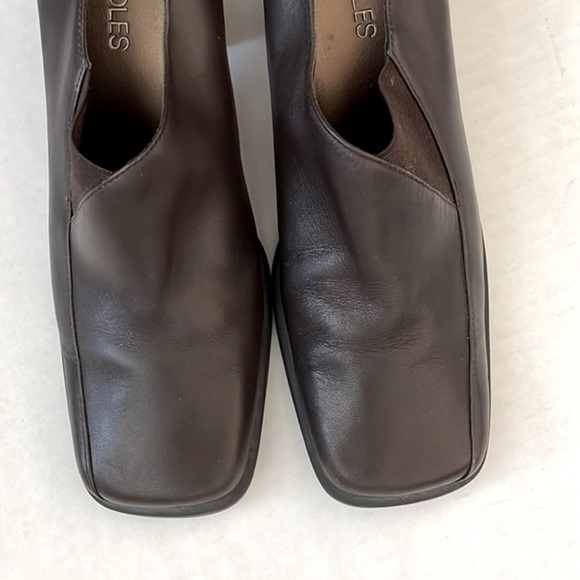 Aerosoles Leather Brown Square Toes Career Loafers Pumps Women’s Size 8 - Picture 2 of 9